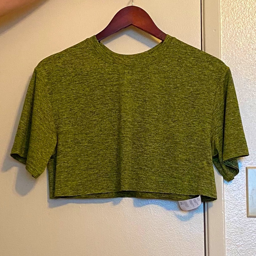 Fabletics crop top